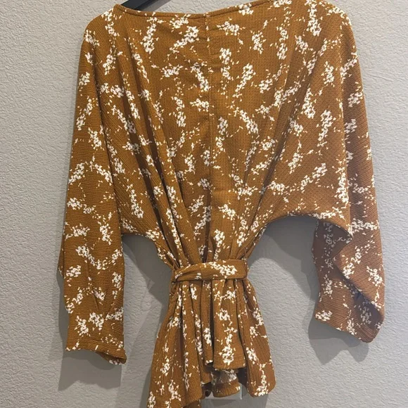 NWT Anthropologie | Amber Dolman-Sleeved Blouse - Picture 7 of 7